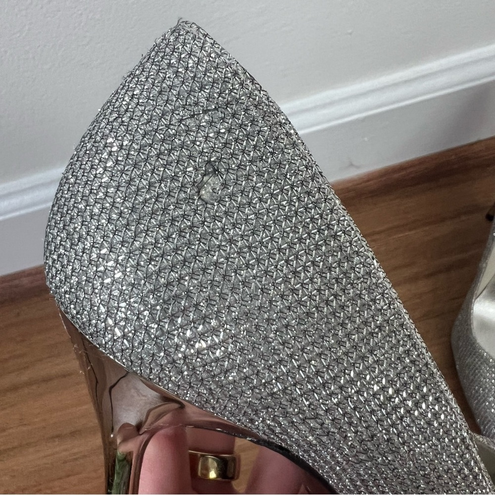 Stuart Weitzman Silver Sparkle Pointed High Heel … - image 3